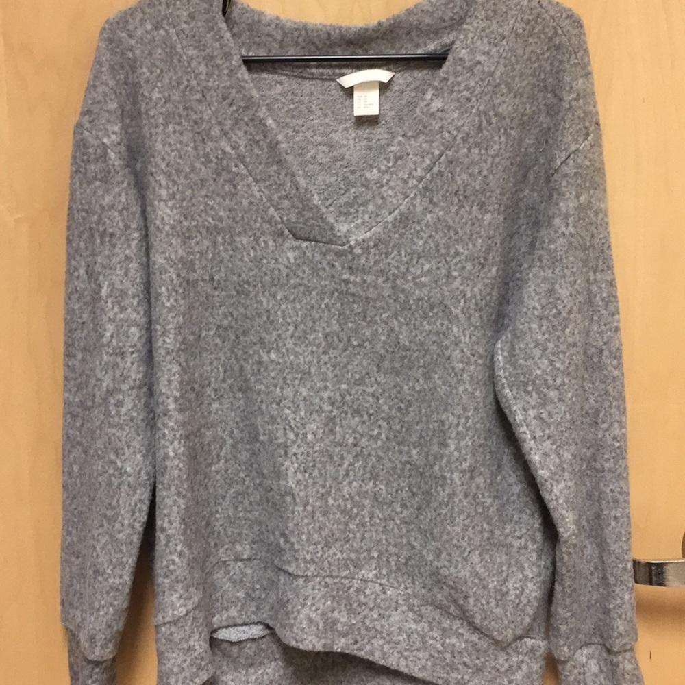 Grey sweater